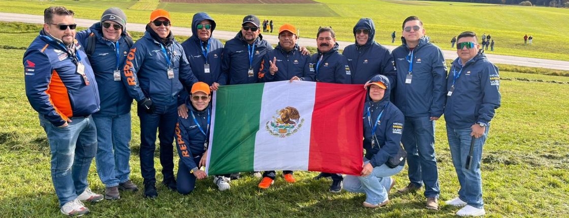 Repsol润滑油经销商与客户共赴摩洛哥及中欧拉力赛现场